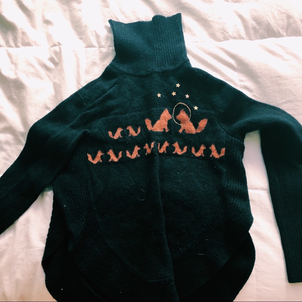 moth turtleneck